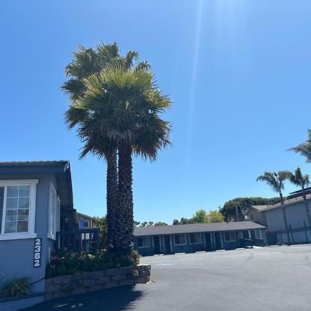 The Monterey Fireplace Inn Exterior foto